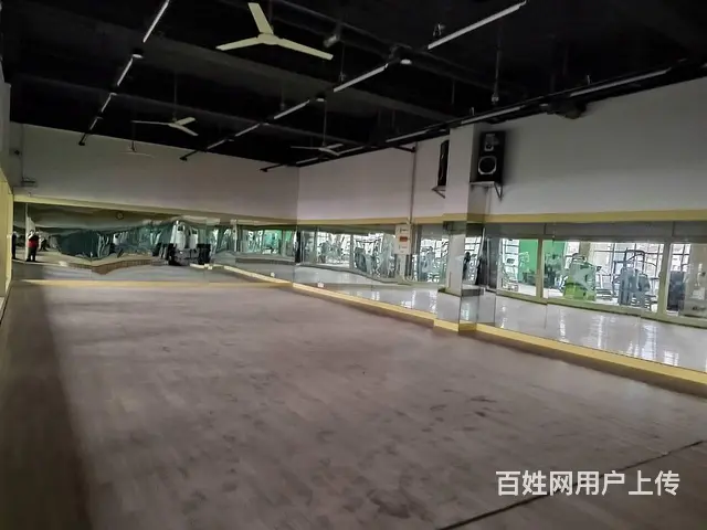 洛阳市老城区青年宫大楼三楼空房招租,价格优惠,可做教育培训. - 图片 5