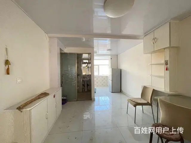 珠江天马附近2楼62平两室精装 - 图片 1
