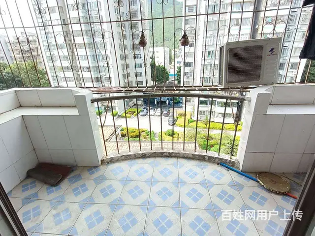 吉大荔苑4房2厅出租，租价2600，楼梯6楼。 - 图片 10