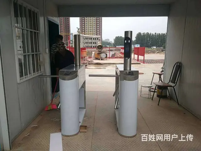 焦作工地三辊闸，人脸识别闸机，智能过人闸机门禁现货 - 图片 2
