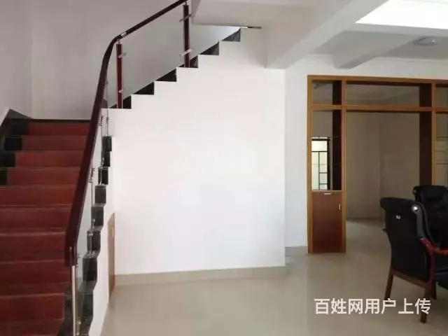 明珠广场旁别墅出租，
办公、住宿都可以！ - 图片 2