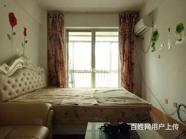 龙池云龙海岸 精装单间带厨房 温馨 拎包住 - 图片 1