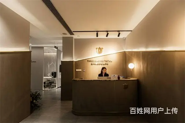 （同城搜铺网免费找店）中央公园能步行街342平美容院转让 - 图片 5