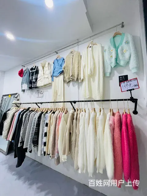 旺铺居）成熟商业服装一条街自助服装店对外整体转让或空转 - 图片 5