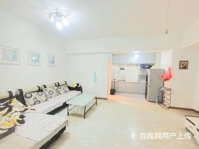 国际银座 2室2厅带家具家电出租1500元 采光充 - 图片 1