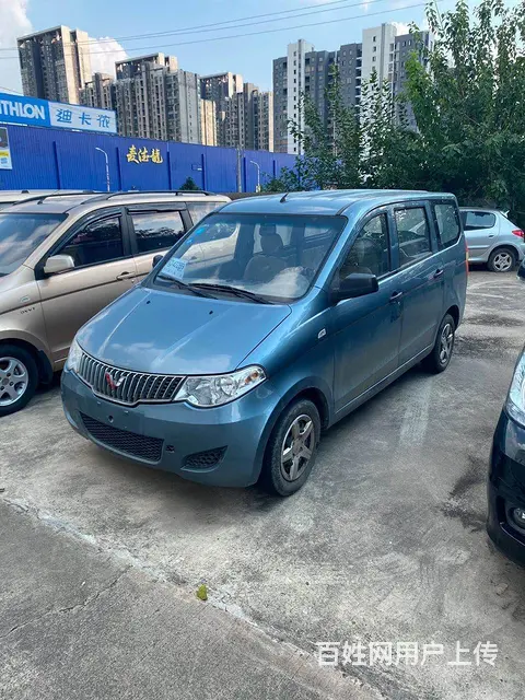五菱 宏光 2014款 1.5 手动 标准型7-8座 - 图片