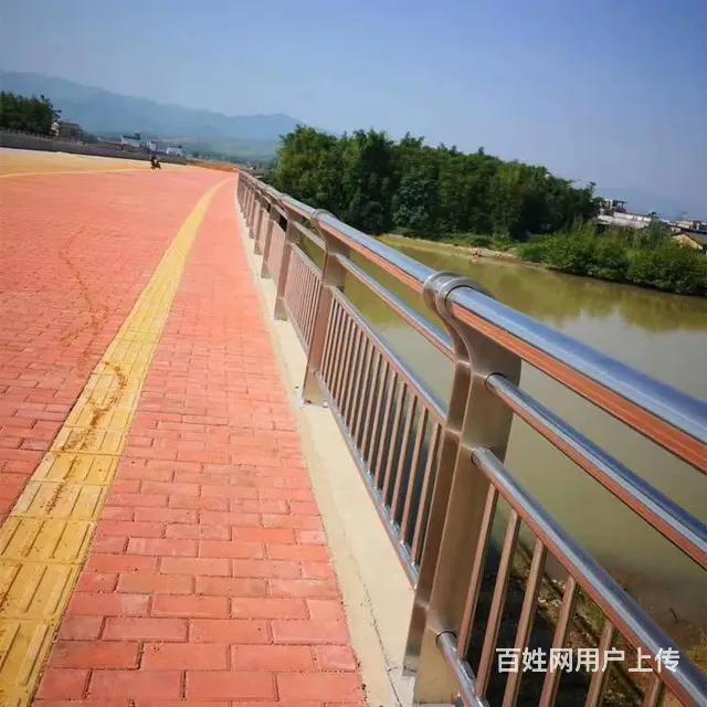 广州滨水绿化美化提升工程栏杆 河道护栏定制安装 - 图片 5