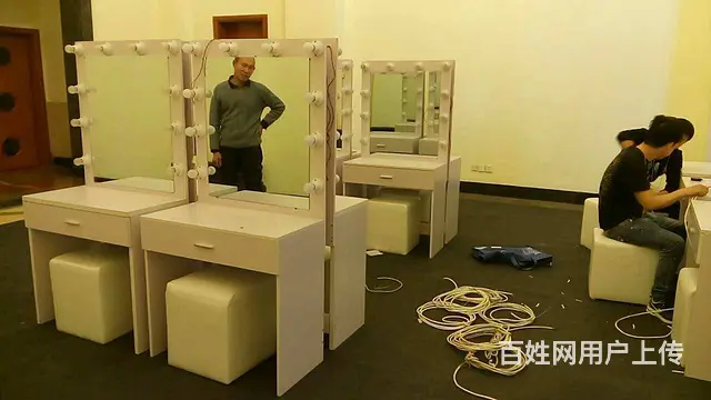 广州出租  海沙发卡座化妆台高脚桌椅长条桌课桌椅 - 图片 1
