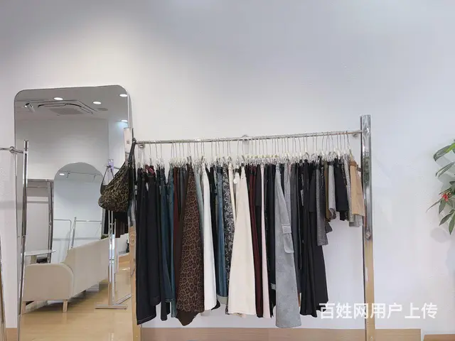 仙游国货步行街圆圈附近全新精装修服装店转让 - 图片 5