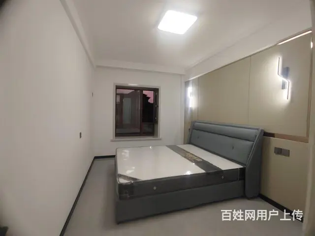 水岸华城19楼110平带跃层三室两卫精装58万六中万达 - 图片 3