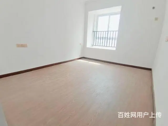 寻找有缘人！聚划算！0契税 送车位家具 南北通透 阳台看湖景 - 图片 4
