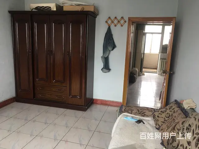 附近就是鹤岗是第十中学 - 图片 2