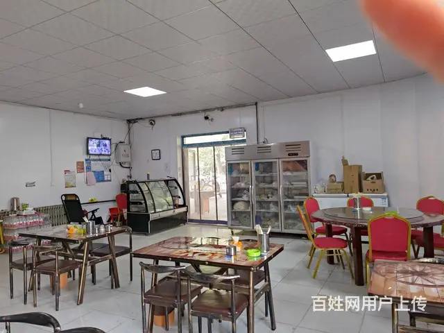 B个人一火车站九中大门口餐饮店转让 - 图片 3