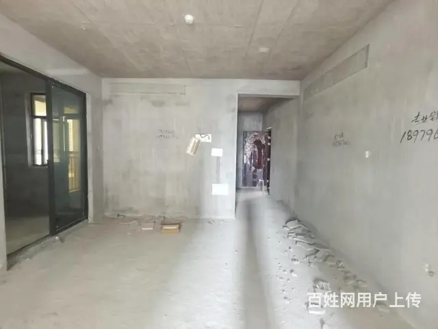 附 小 二 中 学府御园 毛坯4房带储藏间 中间楼层 单价低 - 图片 2