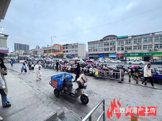 奥运城瑞丰农贸市场入口处（档口出租） - 图片 2