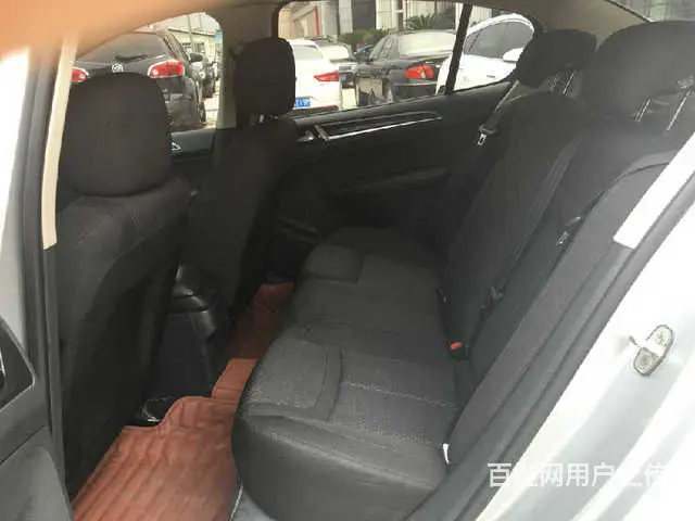 标致308 2012款 2.0L 手动 风尚型 ( - 图片 6