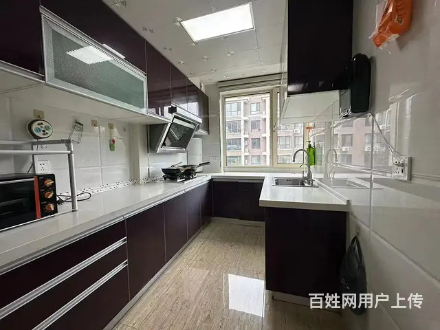 四中壹品园一期3楼三室两厅两卫123平精装修71.8万可贷款 - 图片 7