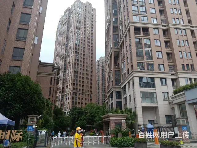 XSY）万人小区楼下临街商铺出租，没有转让费 - 图片 9