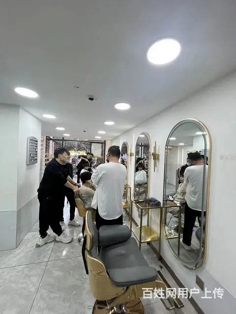 XN 武侯区保利花园小区门口 临街商铺 美发店转让 - 图片 11