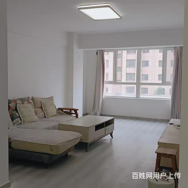 出租万达附近金域澜庭电梯4楼，两室两厅104平，保持干净， - 图片 5