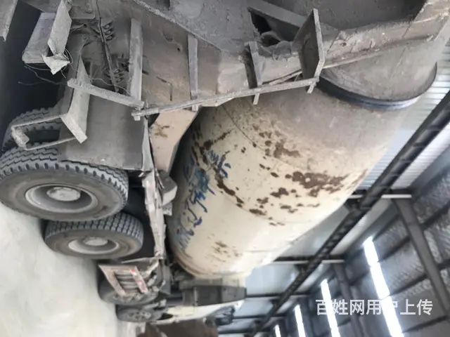 出售11年解放375马力搅拌车前四后八大16 - 图片 5