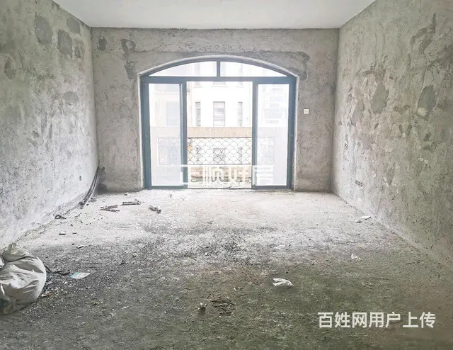 金湾红旗中学旁 珠光新城  毛坯房 楼层可选南北通 - 图片 1