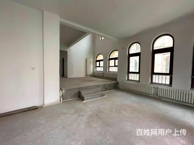 急推！群力玫瑰湾别墅边户 带300米花园 带车库包手续 - 图片 5