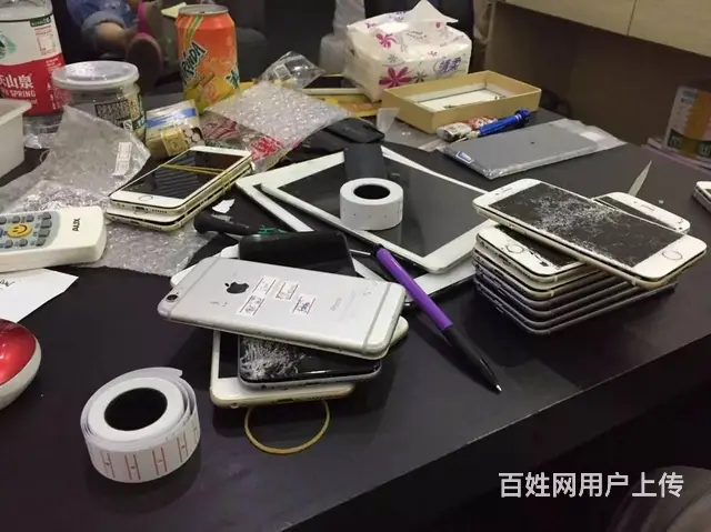 苹果xs屏幕出现漏液换屏幕多少钱？ - 图片 6