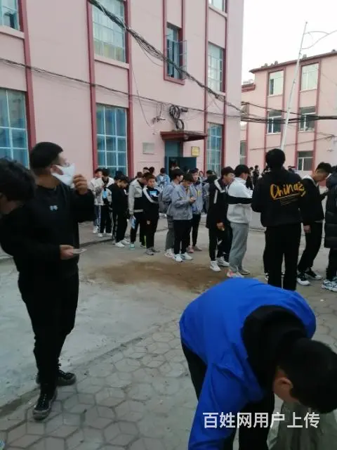 学校内快递超市出兑 - 图片 1