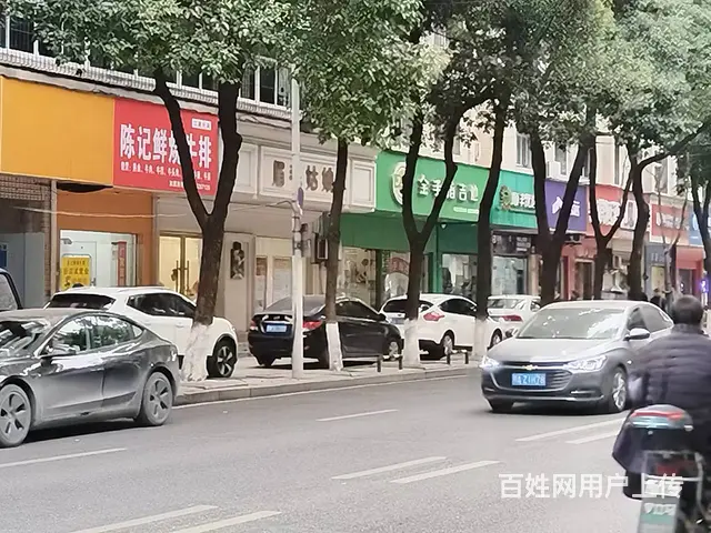 江夏体育馆公园旁临街旺铺 - 图片 8