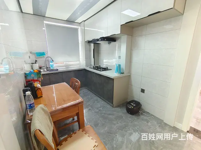 金兴家园电梯 两室 地热 河畔小校 拎包入住 - 图片 5