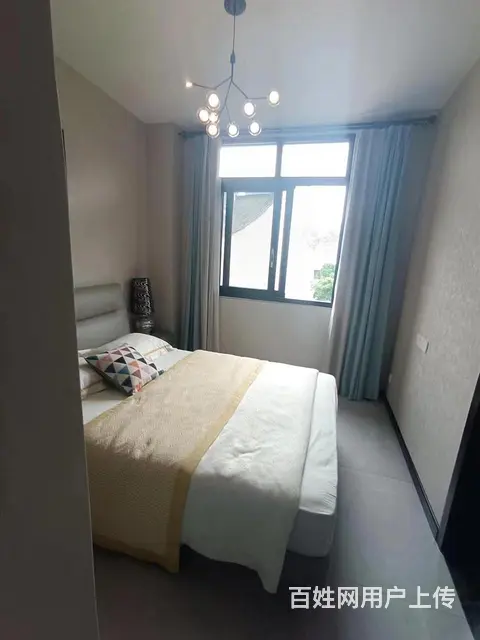 中华坊联排别墅 别墅 精装修家具家电齐全带车库花园 - 图片 2