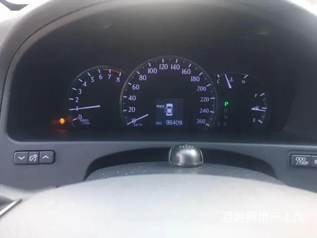 丰田皇冠 2010款 2.5L 自动 Royal天 - 图片 3