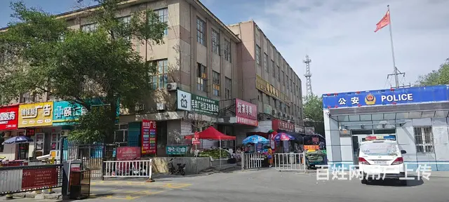 毛纺厂对面盛景园欣景园小区出入口临街综合楼商铺出租 - 图片 1