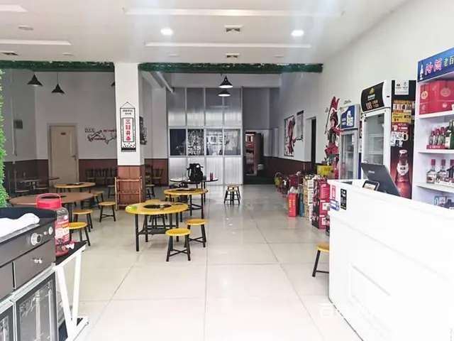 （同城搜铺网）襄州180平餐馆低价转让（可空转） - 图片 1