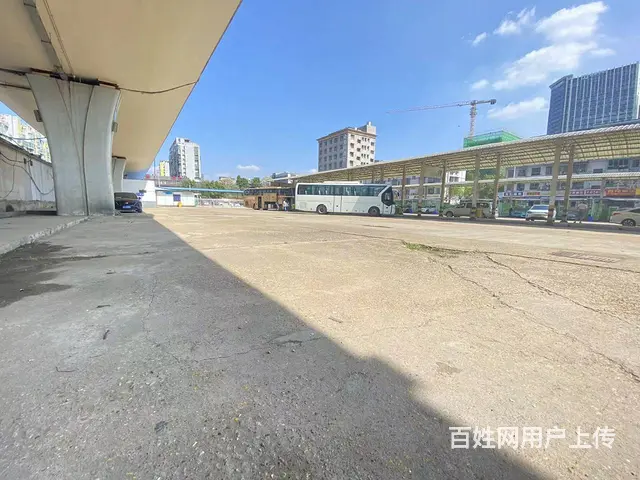 河西西二环2000多平硬化场地,天心暮云7亩独院场地优价出租 - 图片 1
