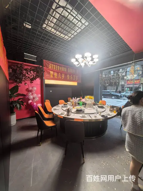 【搞定了！】CBD商圈287平精装修特色餐饮转让 门口可外摆 - 图片 1