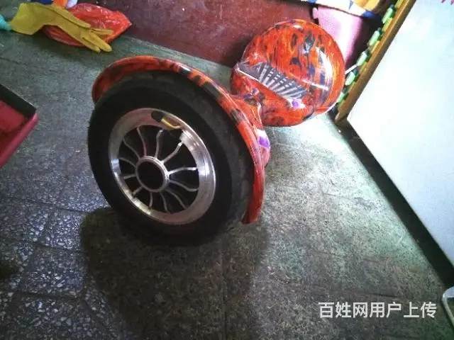 平衡车10寸的。200元。 - 图片 1