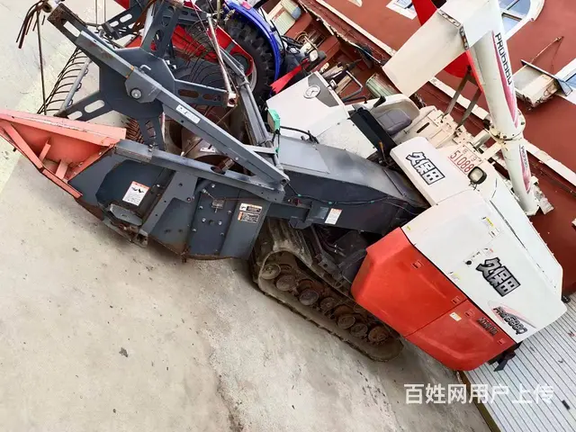 久保田全喂入式联合收割机，看中联系 - 图片 3