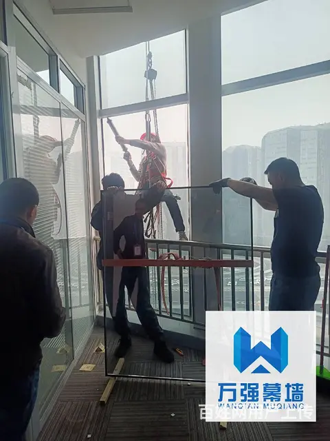 成都玻璃幕墙拆除安装，维修更换，专业施工团队 - 图片 6
