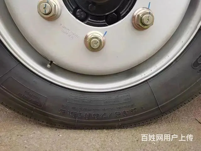 楚胜厂家直销东风福瑞卡8吨油罐车 现车低价处理 - 图片 5