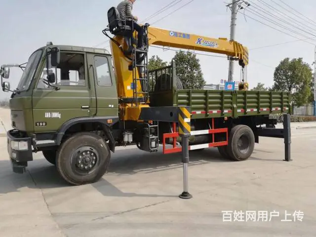 国五东风4500轴距四驱越野徐工8吨随车起重运输车 - 图片 1