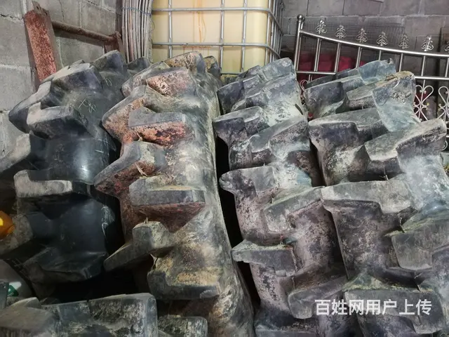 出售13.6--38拖拉机胎 - 图片 1