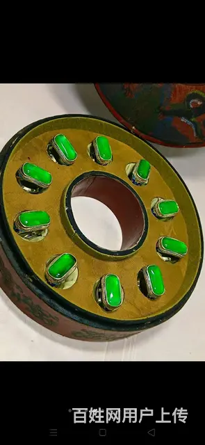 漆器木藏宝盒珍藏乾隆款老翡翠戒指一盒 - 图片 4