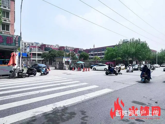 【搞定了！】碧水湾大型小区门口沿街（纯一层）旺铺出租（房东直 - 图片 4