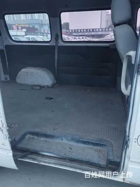 大通V80 2015款 2.5T 手动 尊杰短轴低顶 - 图片 5