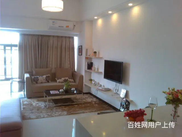 【搞定了！】豪华装修单身公寓家具齐备，拎包入住小区免费停车 - 图片 4
