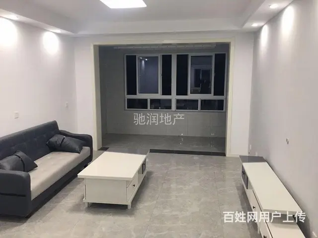 翠湖嘉苑，吾悦附近，三室两厅精装修，干净舒适，拎包即住 - 图片 1