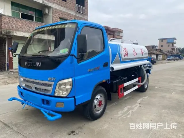奥铃汽刹3.8发动机6方洒水车 - 图片 1