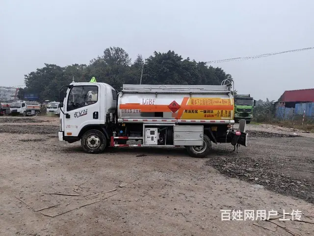 二手解放5吨油罐车加油车带手续转让 - 图片 2